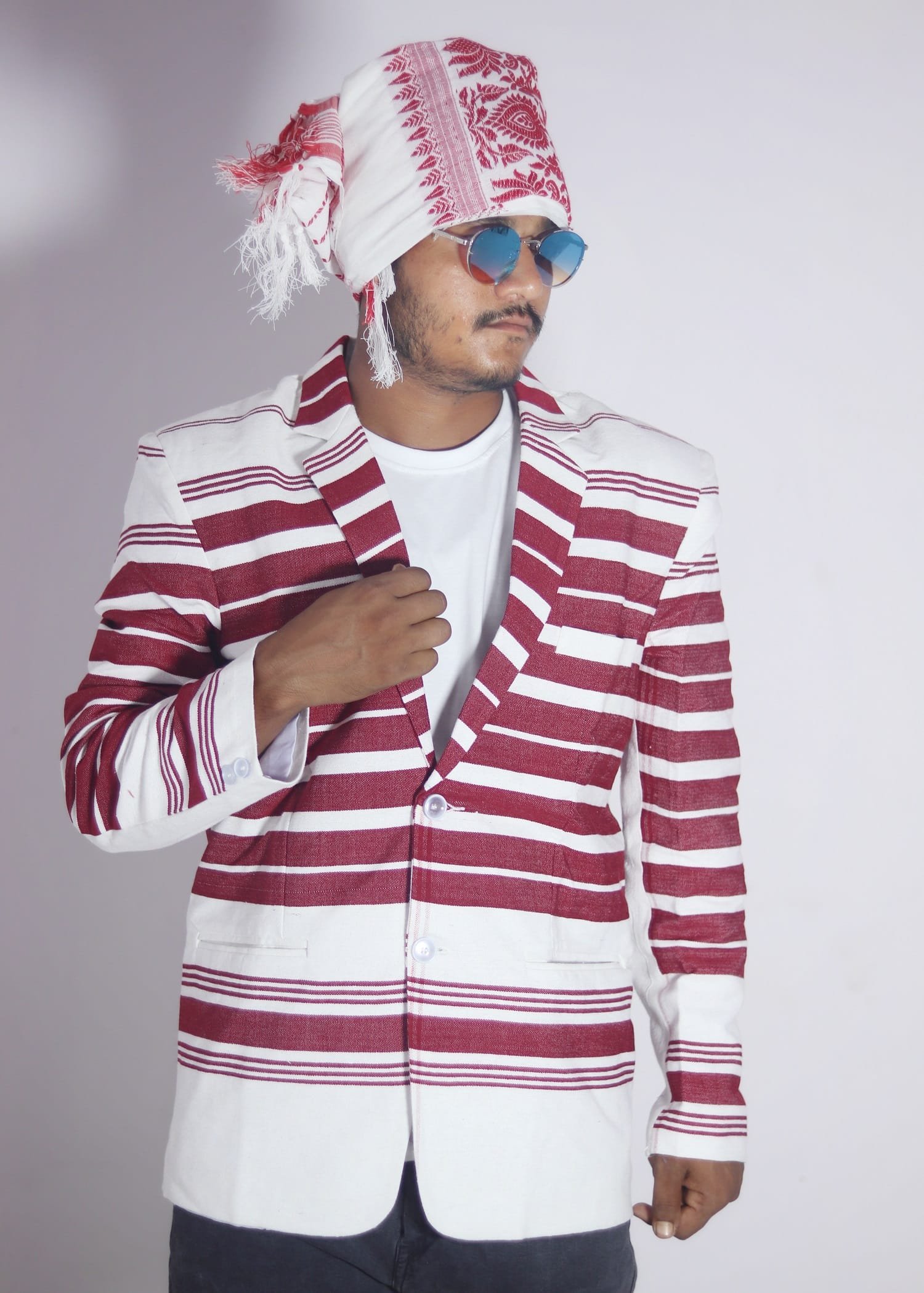 Mehroon Biru Premium Unisex Free Style  Blazer - Image 2